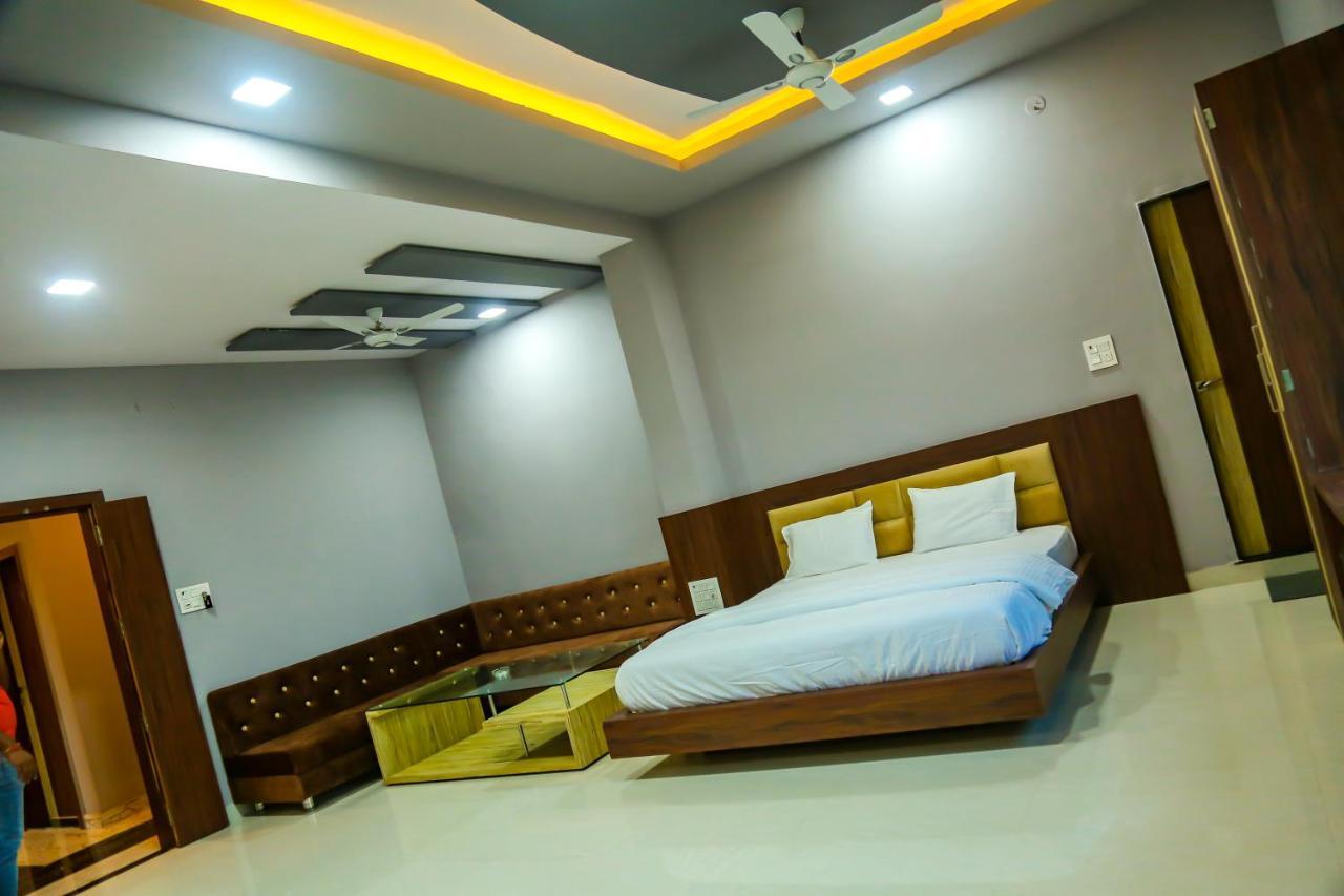 Aashirwad Hotels & Resort Shamgarh エクステリア 写真