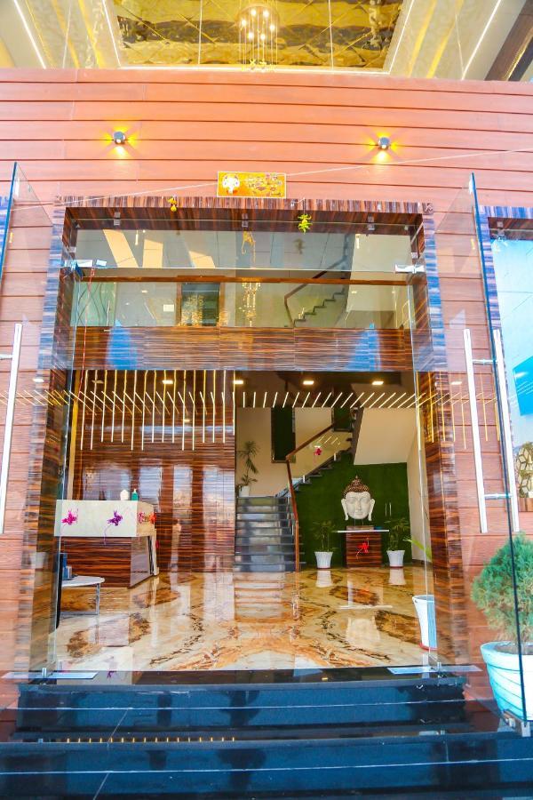 Aashirwad Hotels & Resort Shamgarh エクステリア 写真