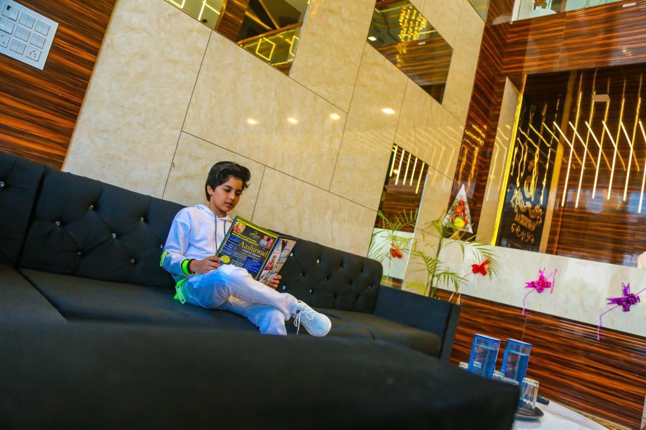 Aashirwad Hotels & Resort Shamgarh エクステリア 写真