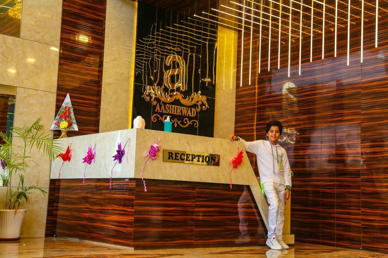 Aashirwad Hotels & Resort Shamgarh エクステリア 写真