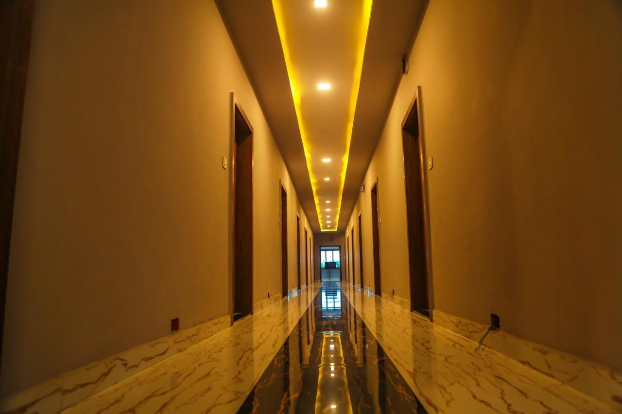 Aashirwad Hotels & Resort Shamgarh エクステリア 写真